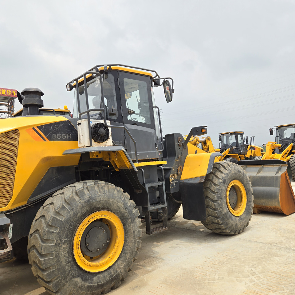 Chargeuse sur pneus LIUGONG 856H