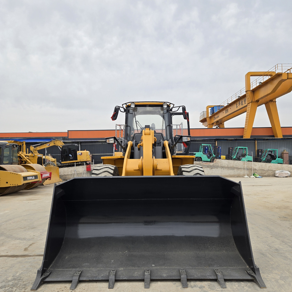 Chargeuse sur pneus LIUGONG 856H