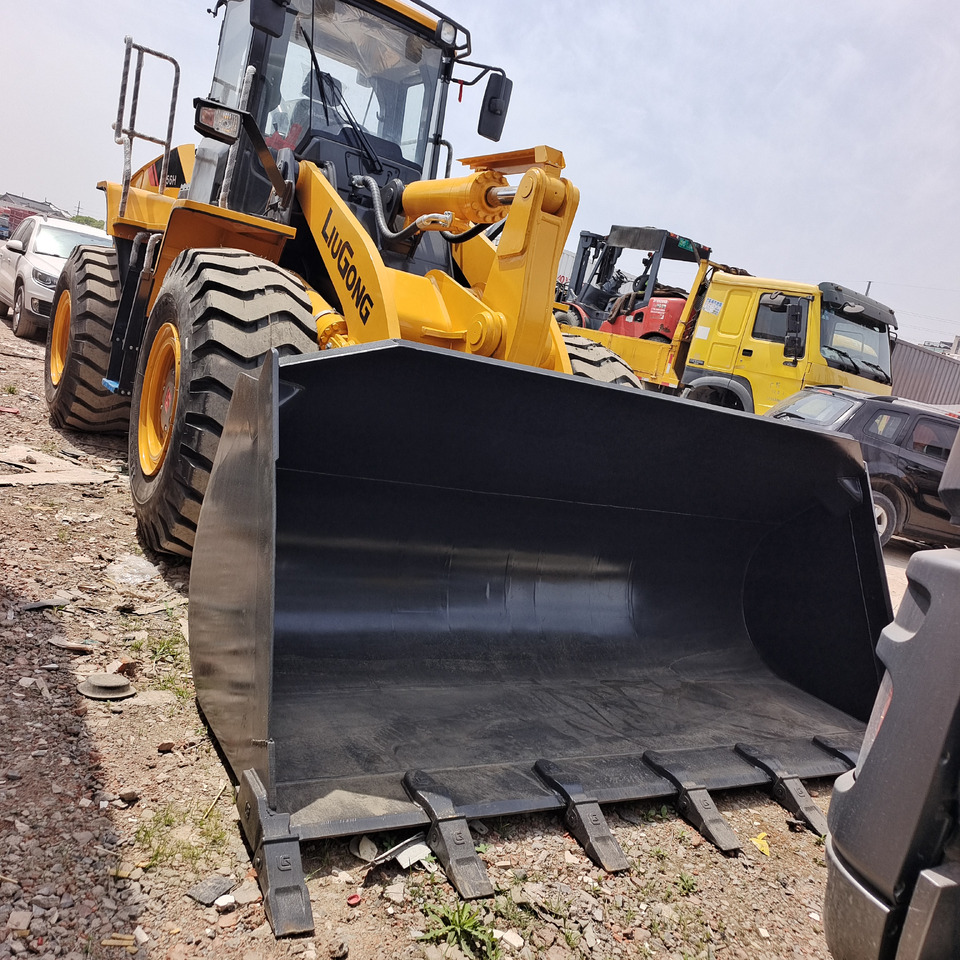 Chargeuse sur pneus LIUGONG 856H