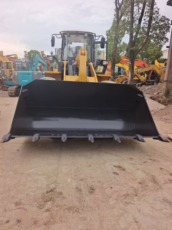 Chargeuse sur pneus LIUGONG 856H