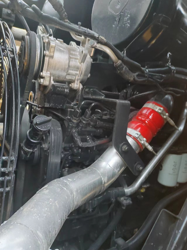 Chargeuse sur pneus LIUGONG 856H