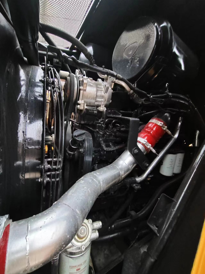 Chargeuse sur pneus LIUGONG 856H