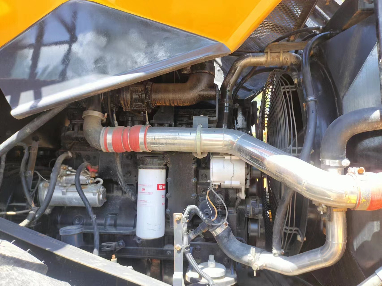 Chargeuse sur pneus LIUGONG 856H