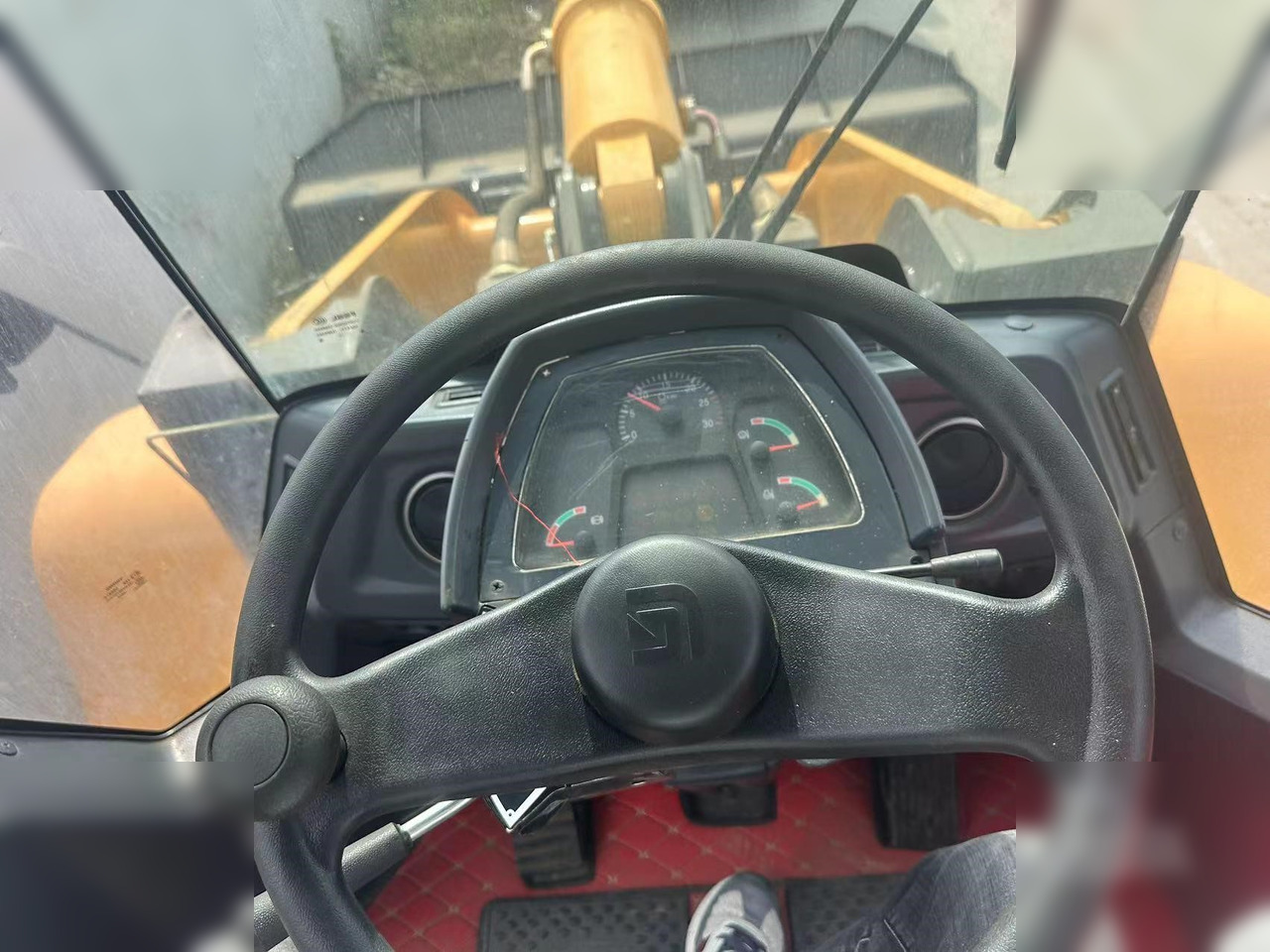 Chargeuse sur pneus LIUGONG 856H