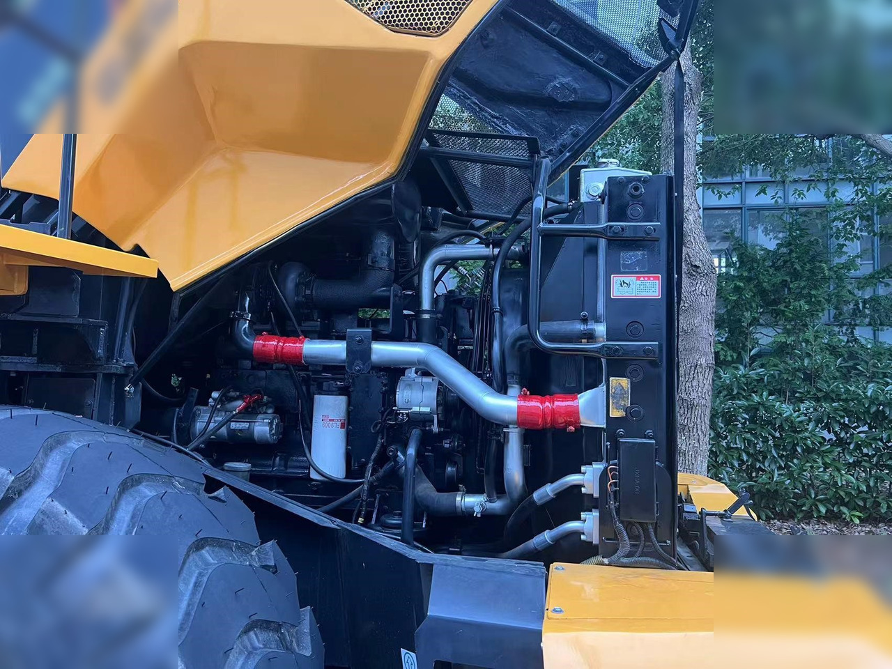 Chargeuse sur pneus LIUGONG 856H