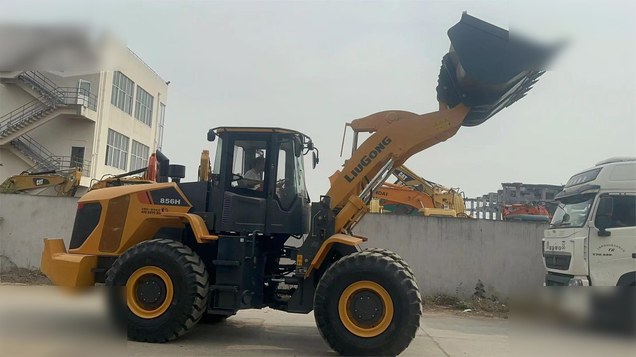 Chargeuse sur pneus LIUGONG 856H