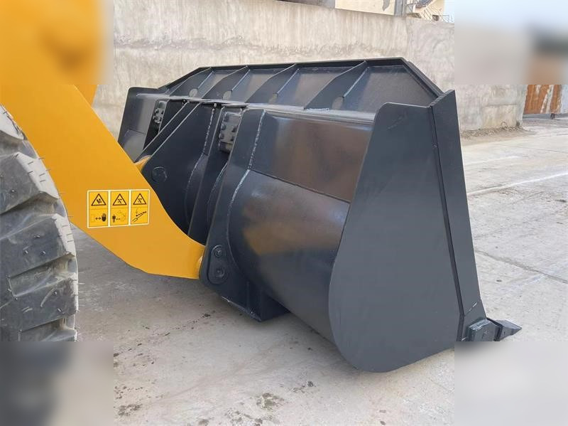 Chargeuse sur pneus LIUGONG 856H