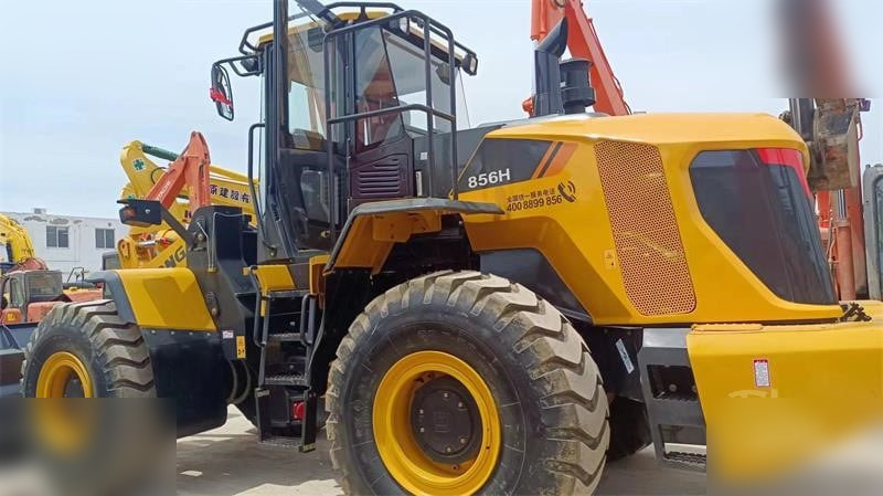 Chargeuse sur pneus LIUGONG 856H