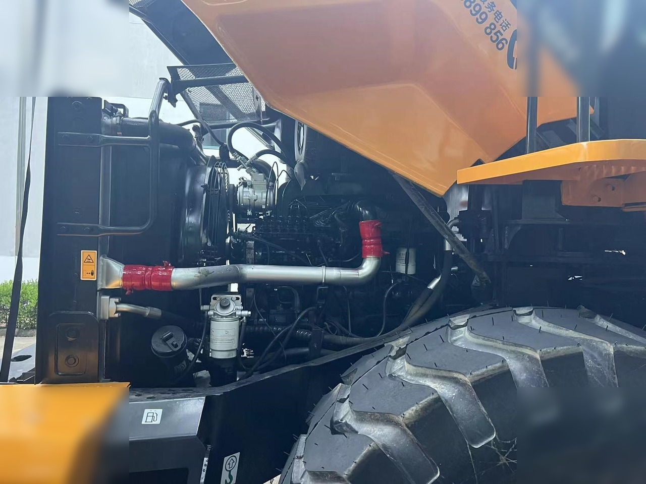 Chargeuse sur pneus LIUGONG 856H