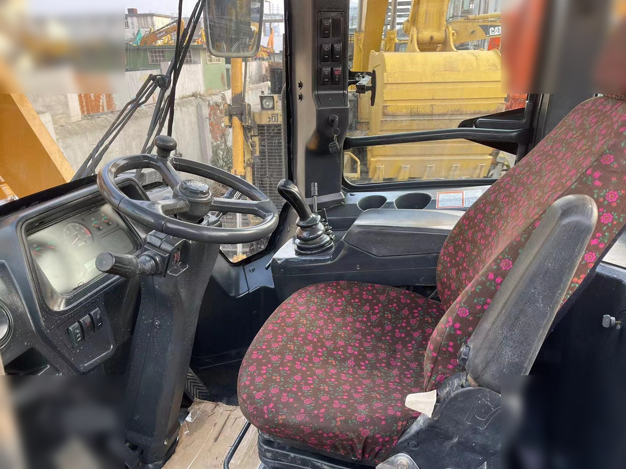 Chargeuse sur pneus LIUGONG 856H