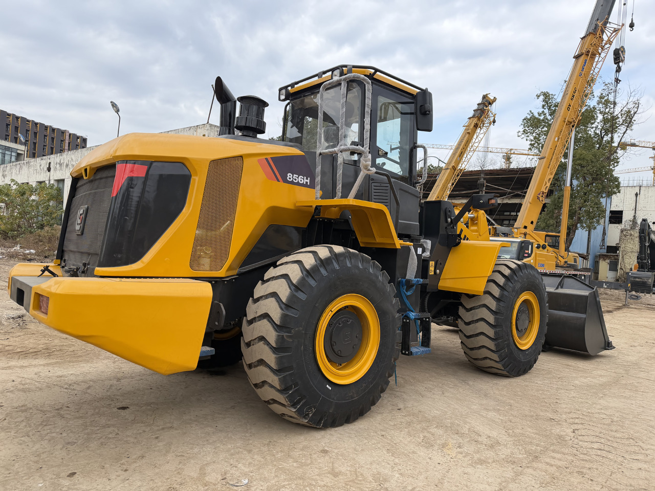 Chargeuse sur pneus LIUGONG 856H 862H 870H