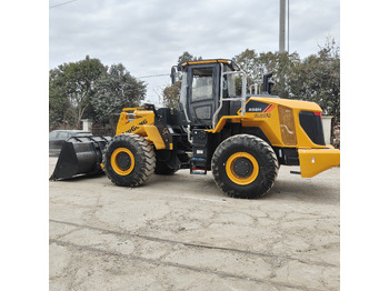 Chargeuse sur pneus LIUGONG 856H used loader