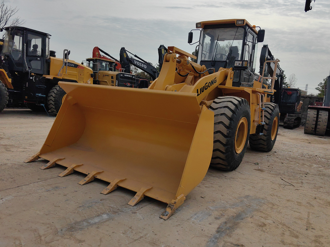 Chargeuse sur pneus LIUGONG 856 856H 862H 870H