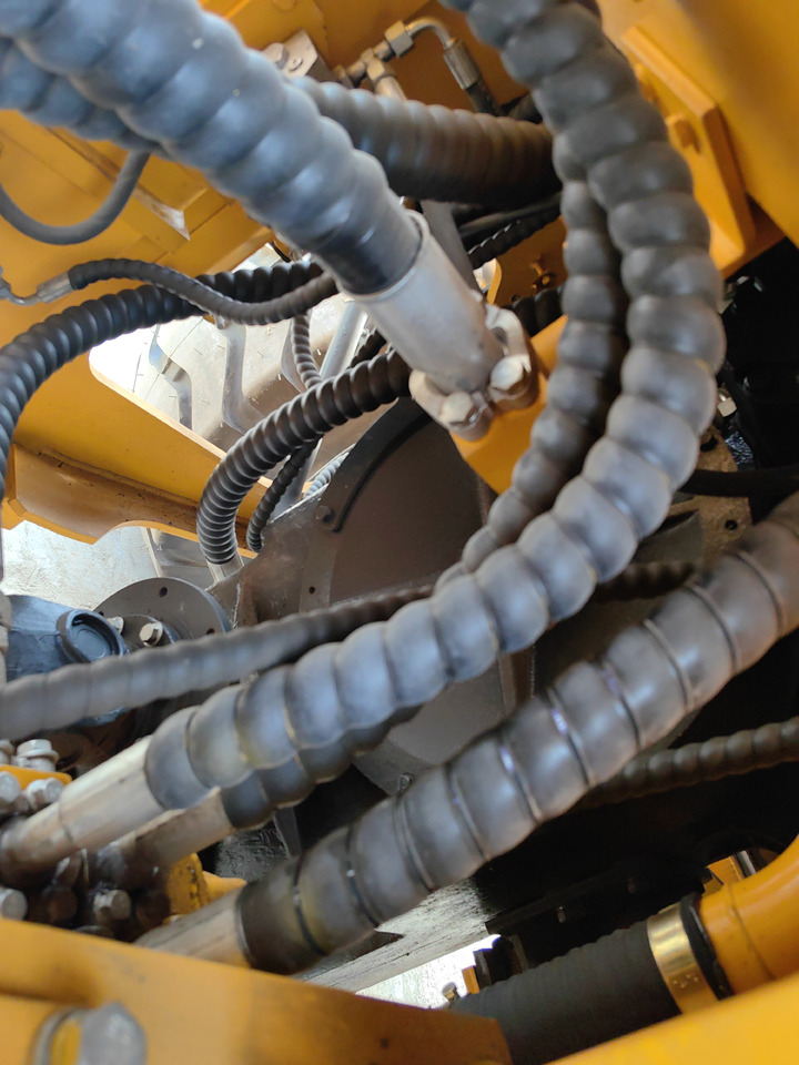 Chargeuse sur pneus LIUGONG 856 CLG856H 862H 870H