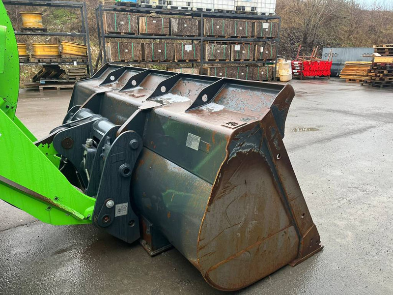 Chargeuse sur pneus LIUGONG 856 HE