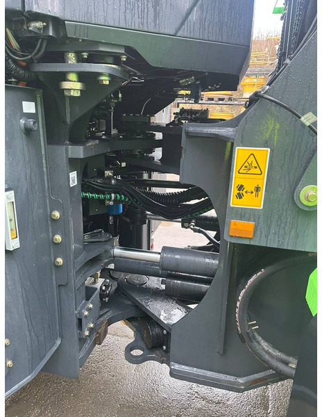 Chargeuse sur pneus LIUGONG 856 HE