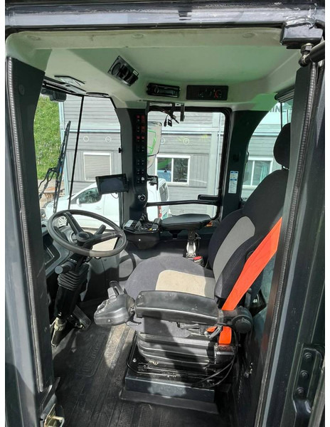 Chargeuse sur pneus LIUGONG 856 HE