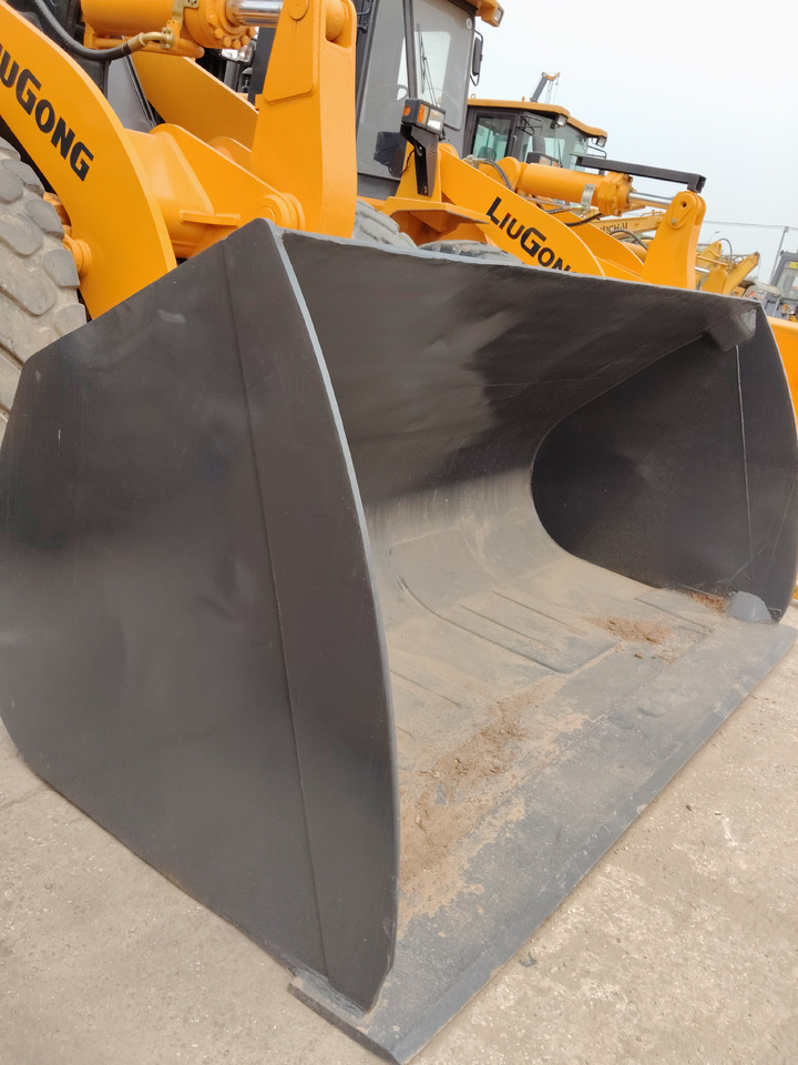 Chargeuse sur pneus LIUGONG 870H