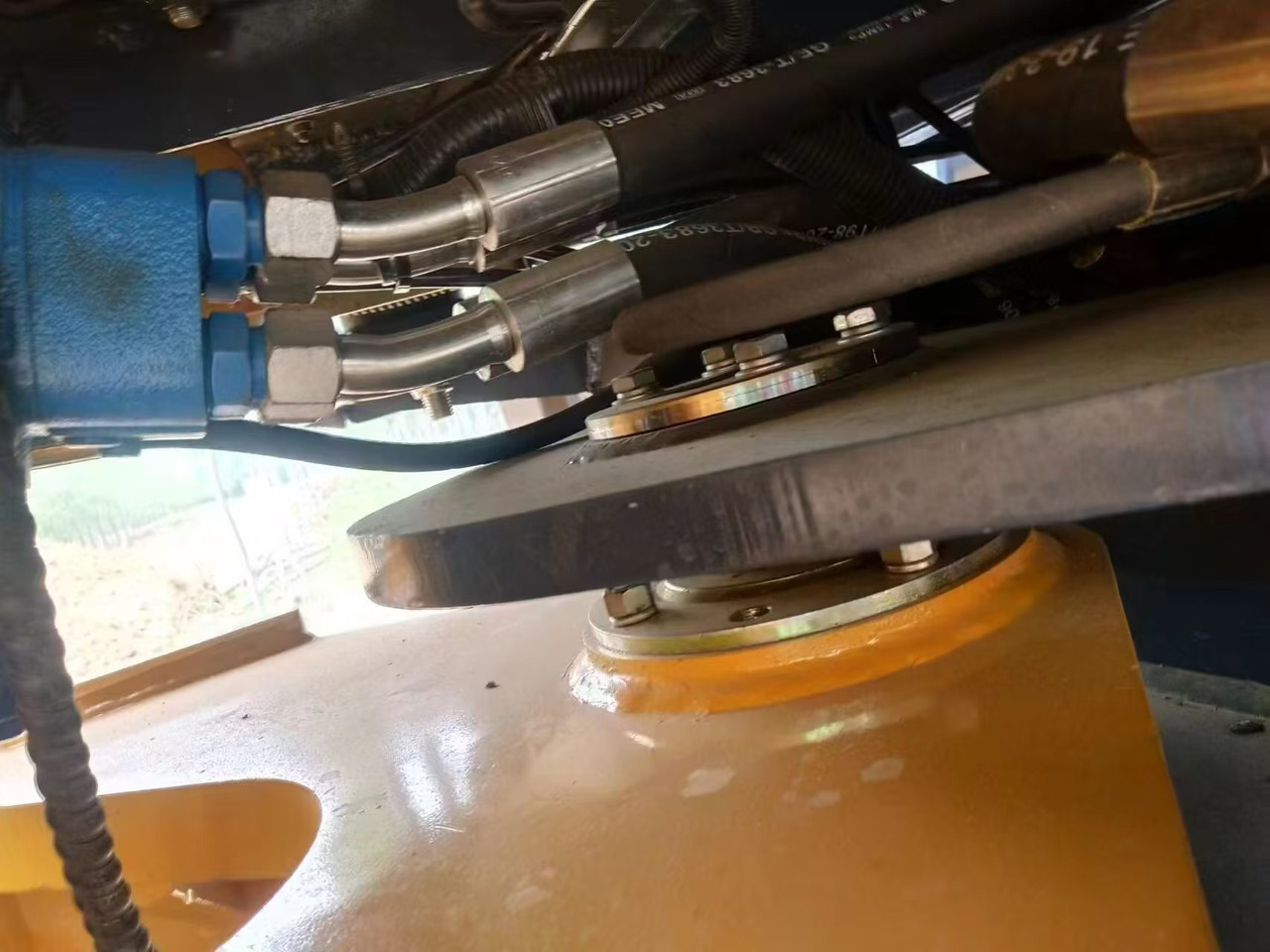 Chargeuse sur pneus LONKING 885