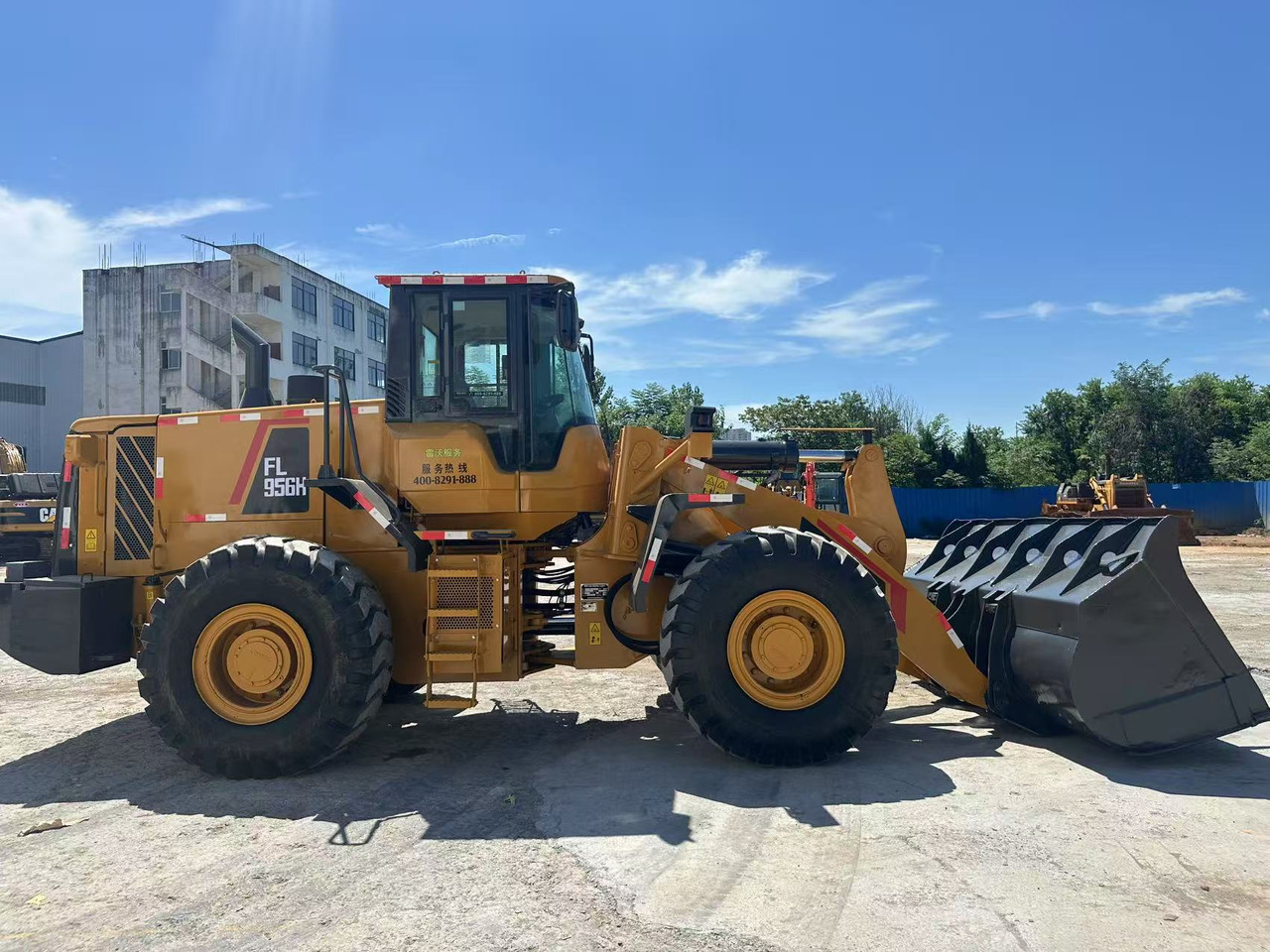 Chargeuse sur pneus LOVOL FL956H Wheel Loader Click Here for Discount