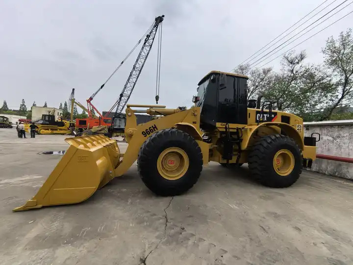 Chargeuse sur pneus LOW PRICE !Good Condition USED CAT 966H Original Cheap Price Wheel cat 966h for sale