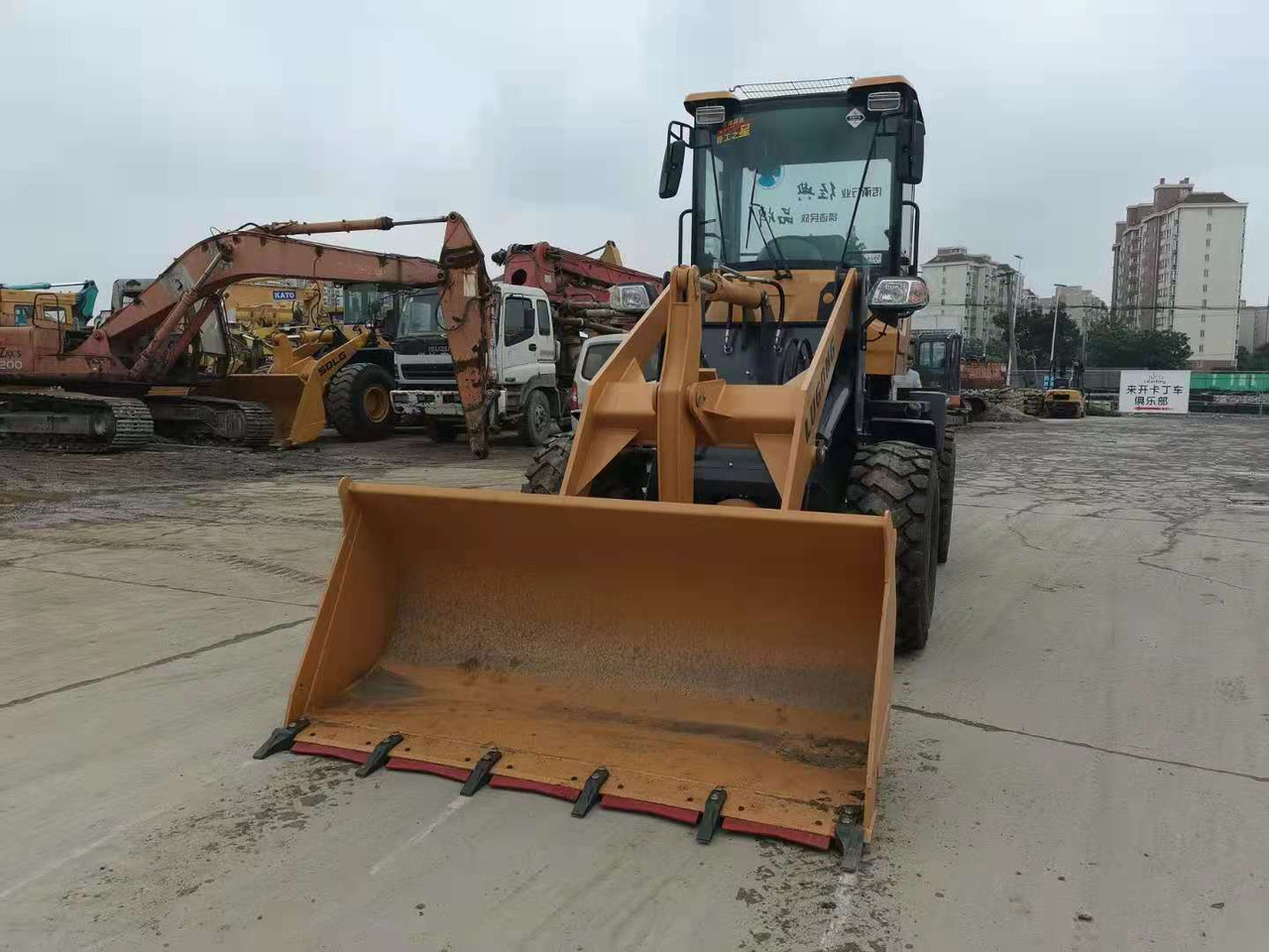 Chargeuse sur pneus LUGONG L928