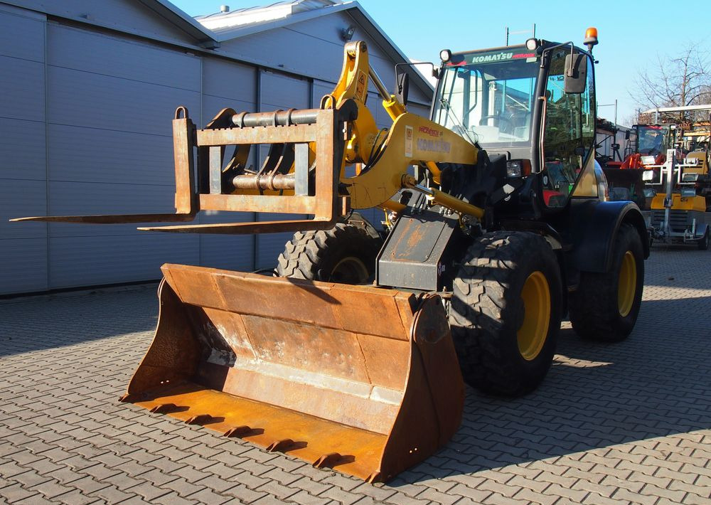 Chargeuse sur pneus Ładowarka Komatsu WA100M 2007 Ładowarka Komatsu