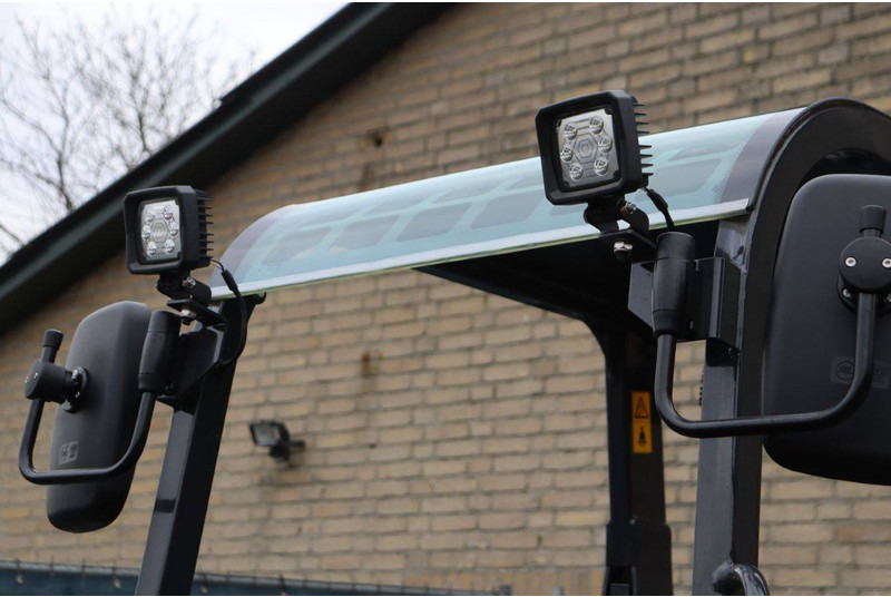 Chargeuse sur pneus Landward Panther W25