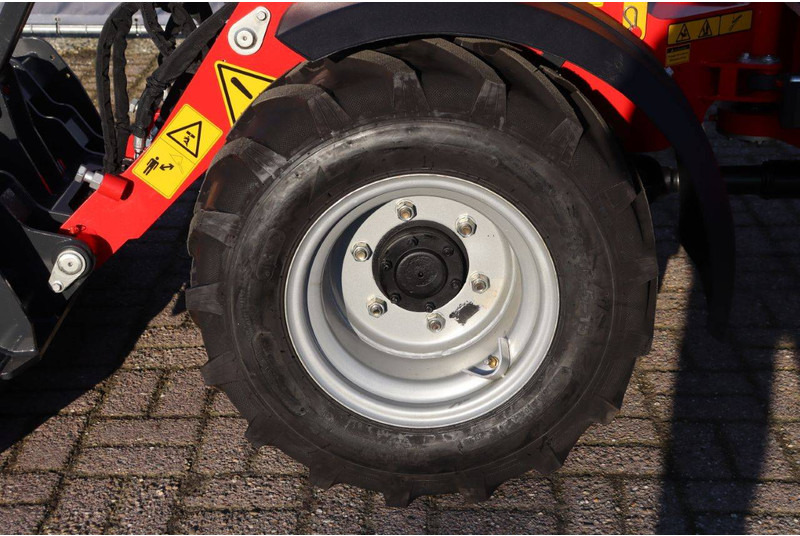 Chargeuse sur pneus Landward W1160