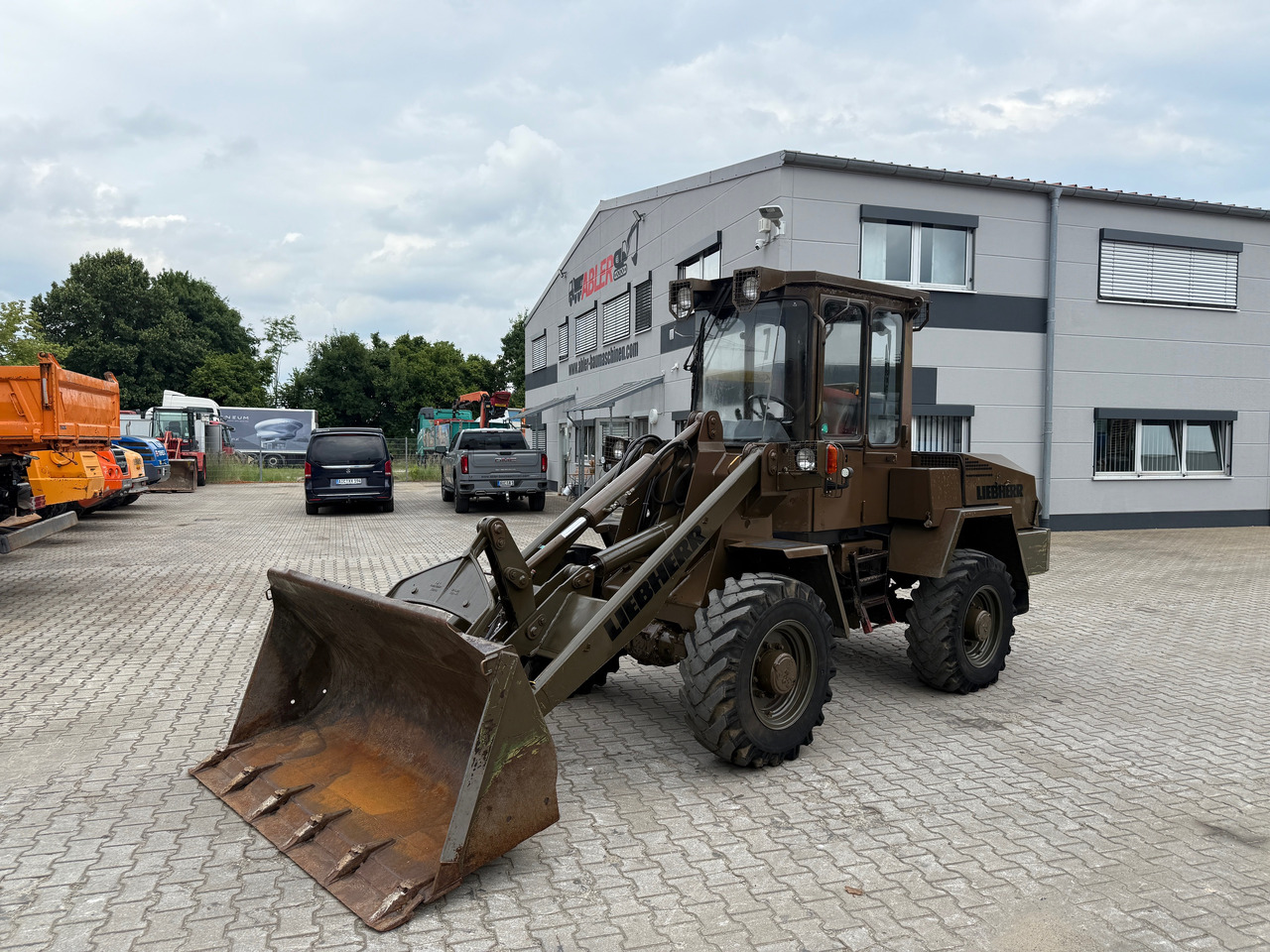 Chargeuse sur pneus Liebherr L508 / FUG93 Radlader