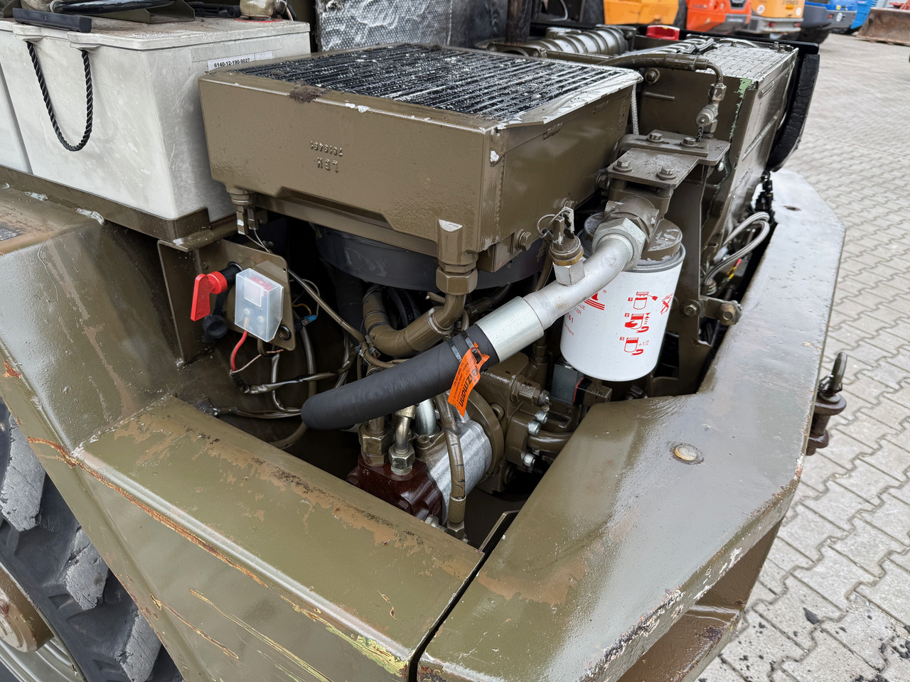 Chargeuse sur pneus Liebherr L508 / FUG93 Radlader