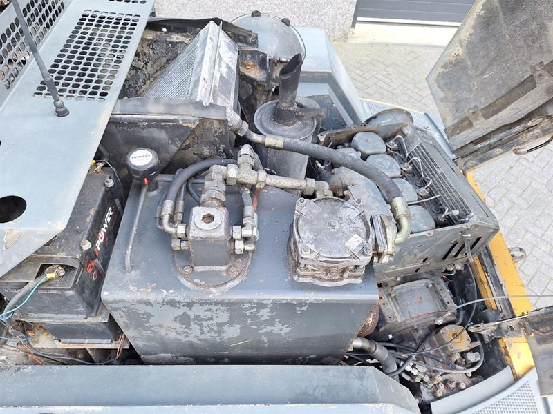 Chargeuse sur pneus Liebherr L522