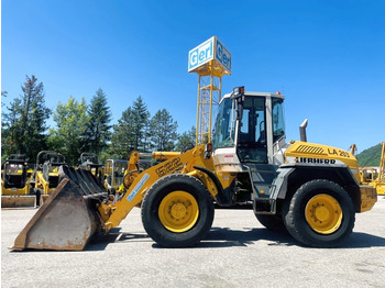 Chargeuse sur pneus Liebherr L522 (4023)