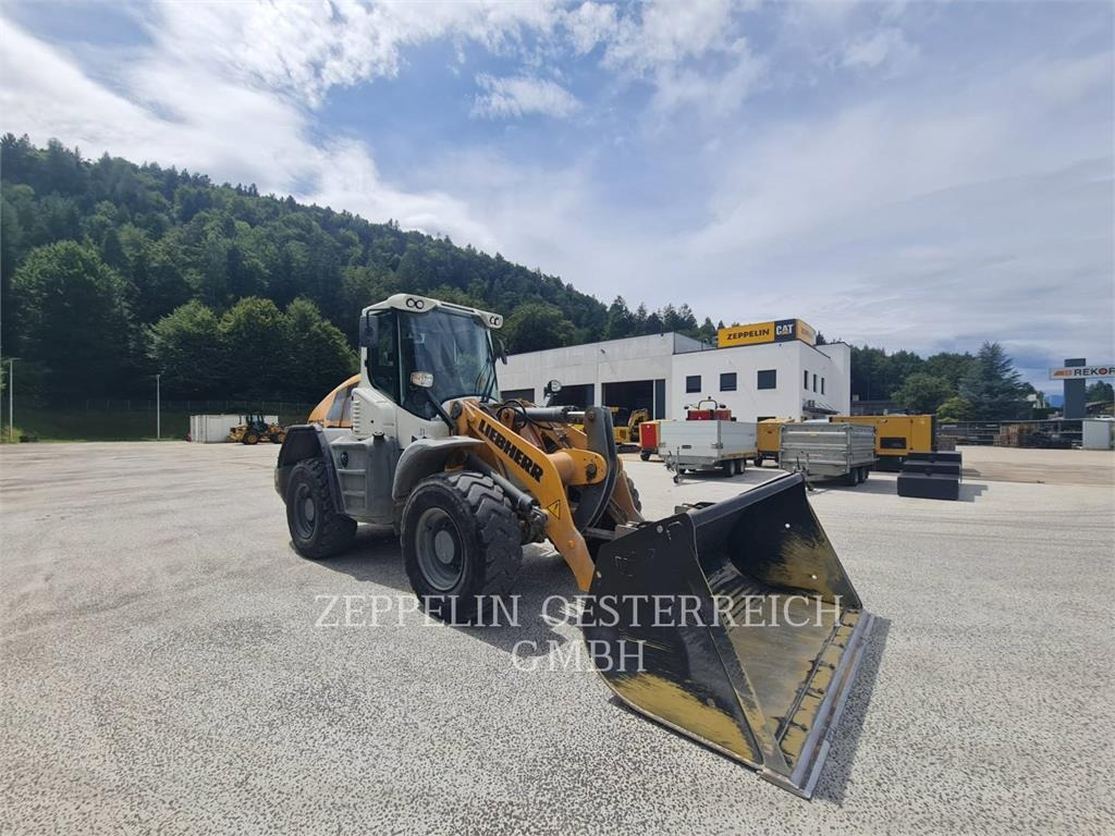 Chargeuse sur pneus Liebherr L526