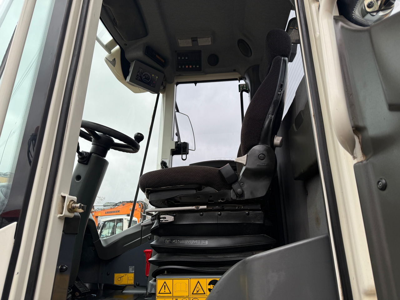 Chargeuse sur pneus Liebherr L538 Radlader SW Klima