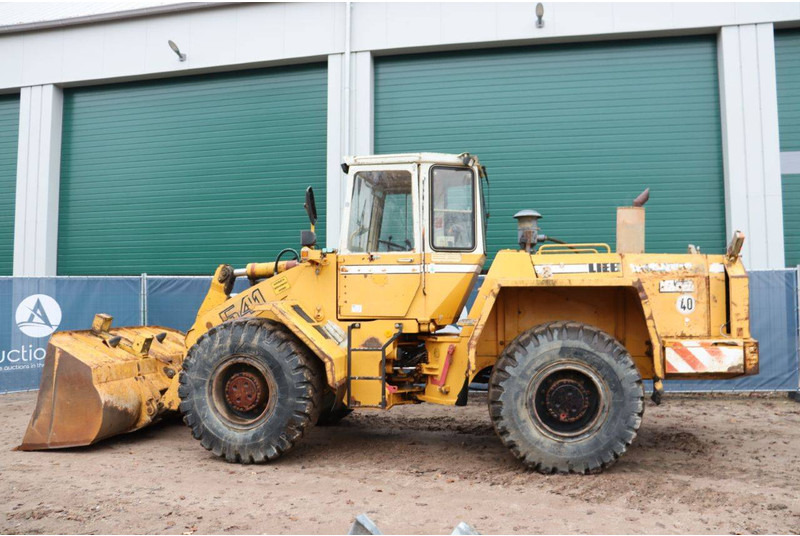 Chargeuse sur pneus Liebherr L541