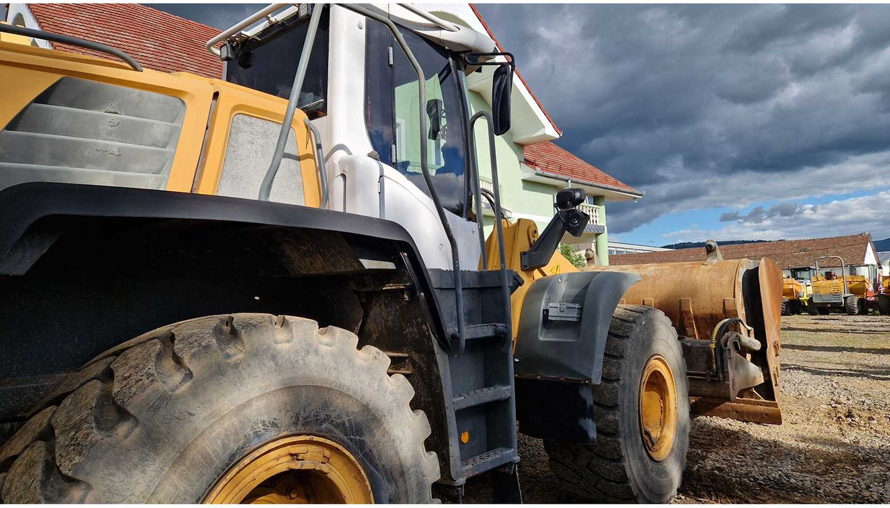 Chargeuse sur pneus Liebherr L550