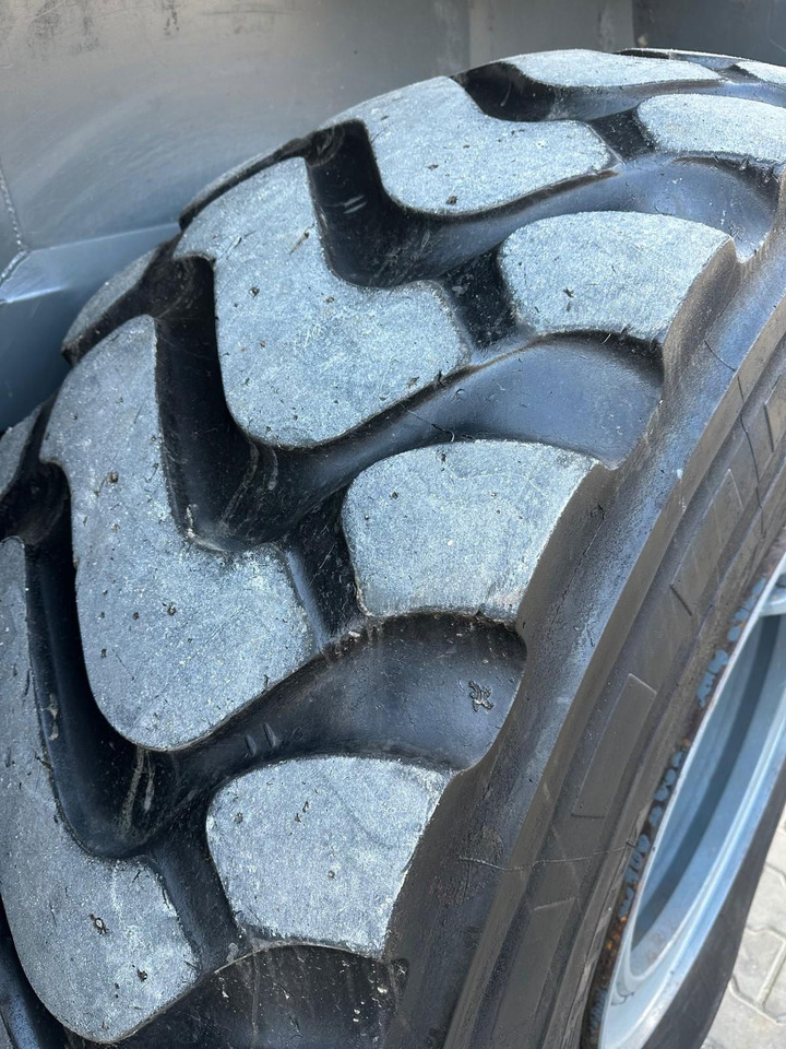 Chargeuse sur pneus Liebherr L550 Xpower