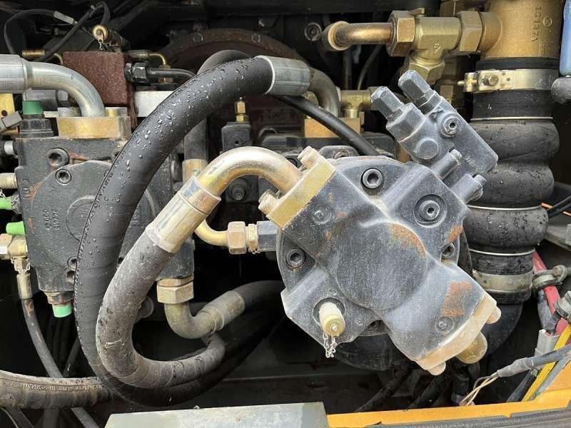 Chargeuse sur pneus Liebherr L554