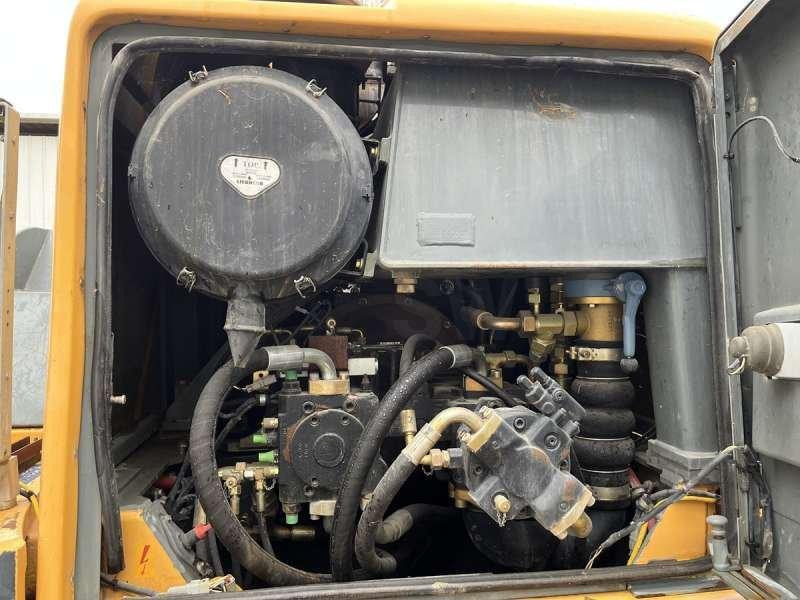 Chargeuse sur pneus Liebherr L554