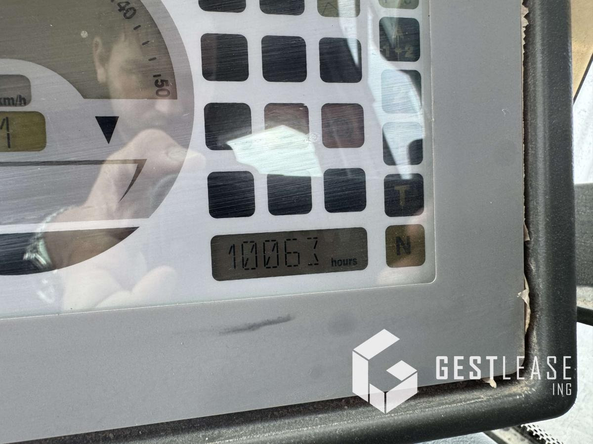 Chargeuse sur pneus Liebherr L556