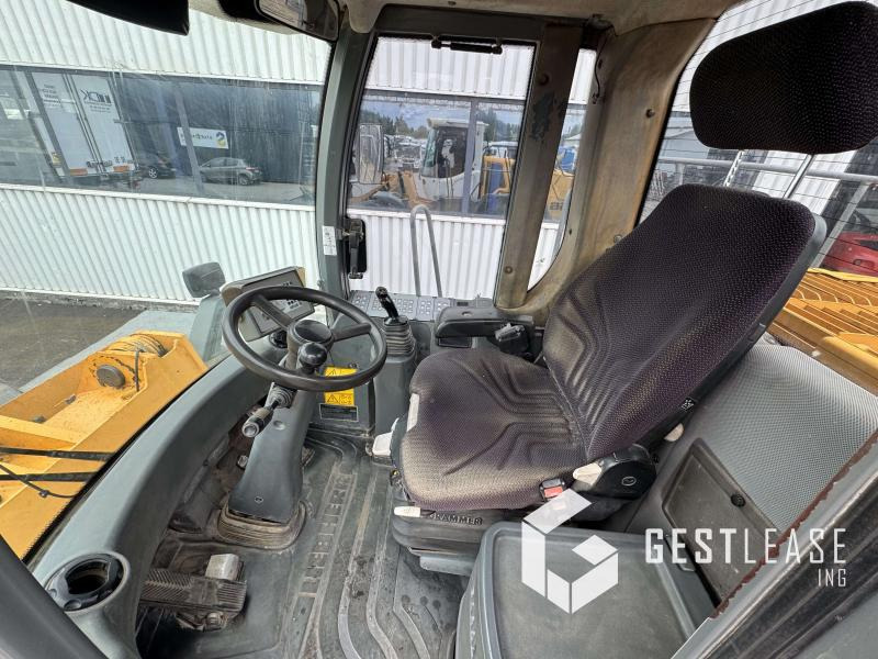 Chargeuse sur pneus Liebherr L556