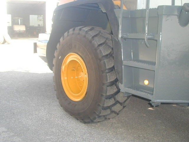 Chargeuse sur pneus Liebherr L556 2plus2