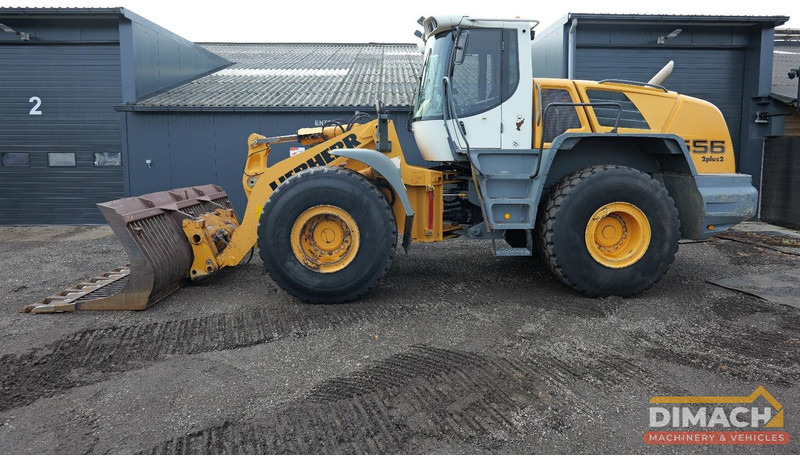 Chargeuse sur pneus Liebherr L556 Like new!! Airco, quick coupler, skeleton bucket with teeths