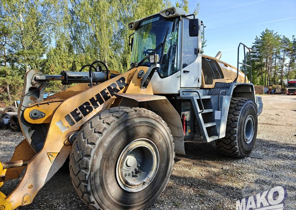 Chargeuse sur pneus Liebherr L566