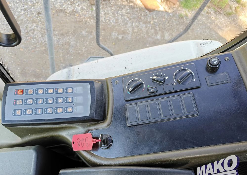 Chargeuse sur pneus Liebherr L566