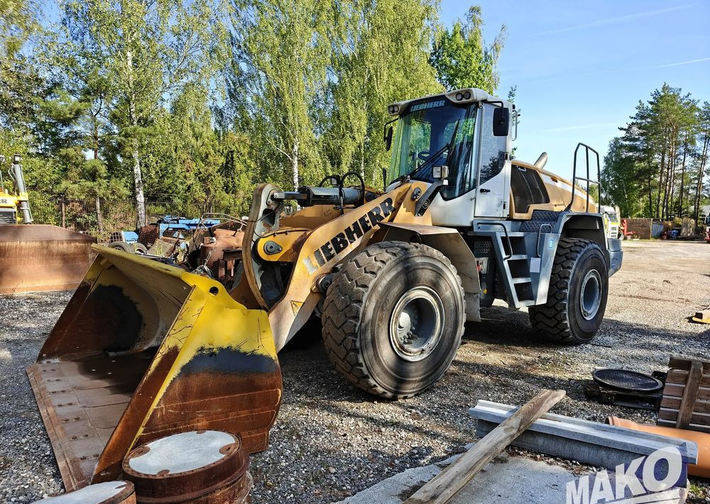 Chargeuse sur pneus Liebherr L566