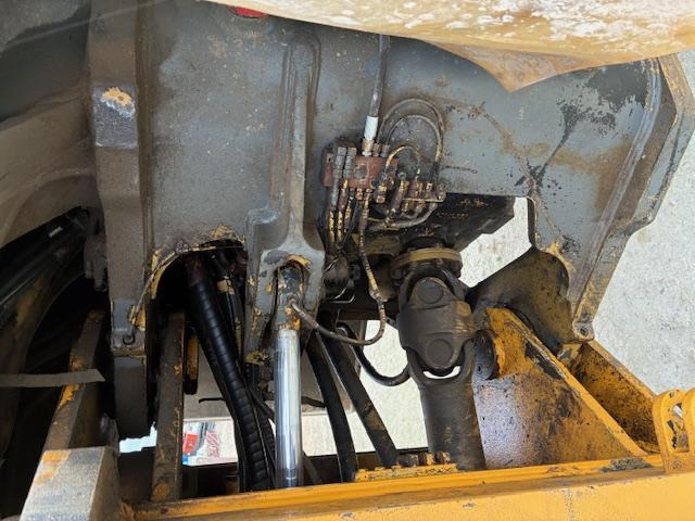 Chargeuse sur pneus Liebherr L566