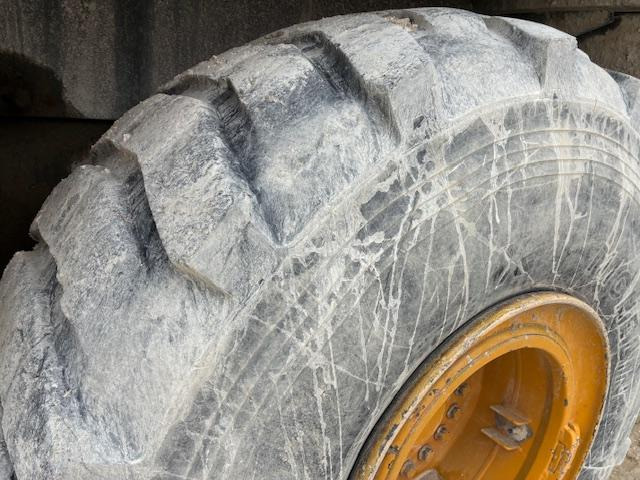 Chargeuse sur pneus Liebherr L566