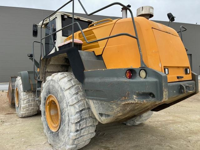 Chargeuse sur pneus Liebherr L566